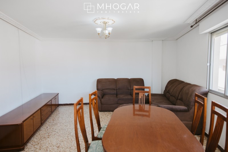 Jalón - Amplio apartamento con vista a un precio excelente!